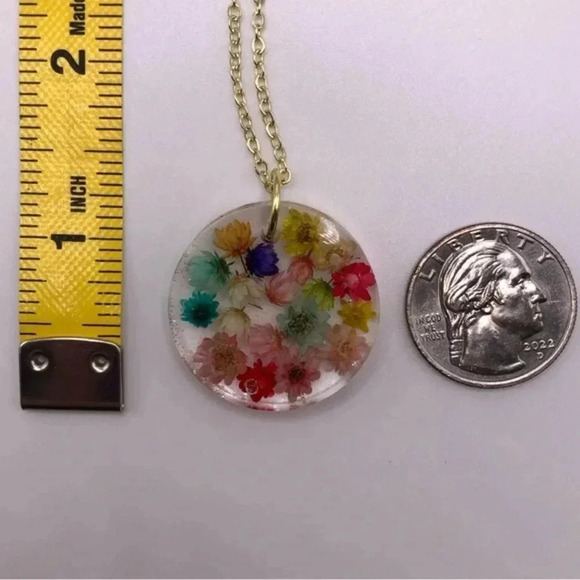 Handmade Real Colorful Dried Flowers Floral Circle Prairie Gold Necklace New - Picture 3 of 4